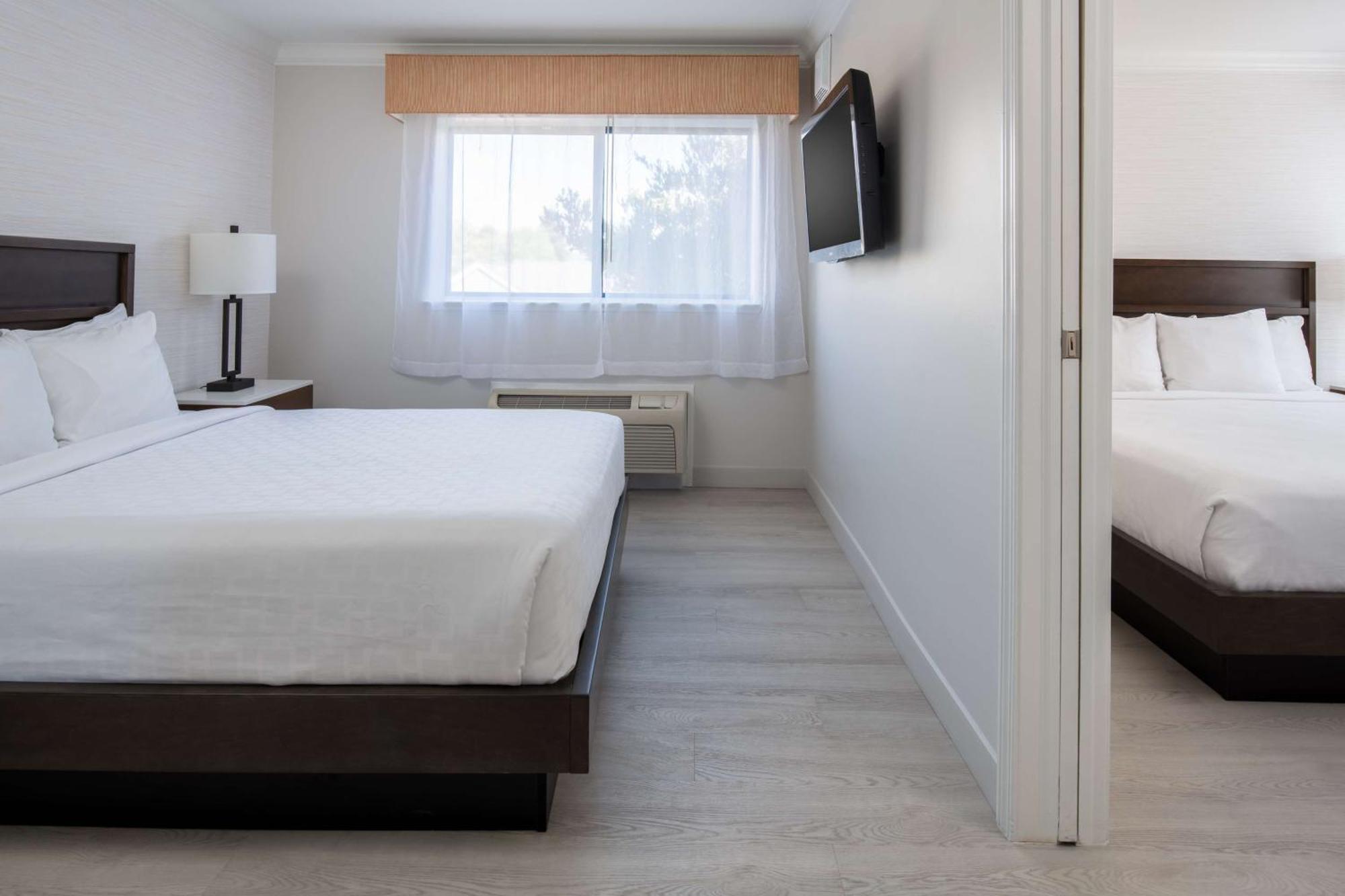 Best Western Plus All Suites Inn Santa Cruz Exterior foto